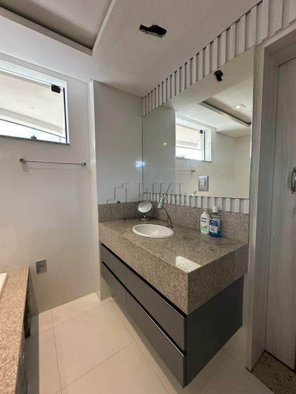 Imagem Casa à venda, 2 quartos, 1 suíte, 4 vagas, Vila Lalau - Jaraguá do Sul/SC