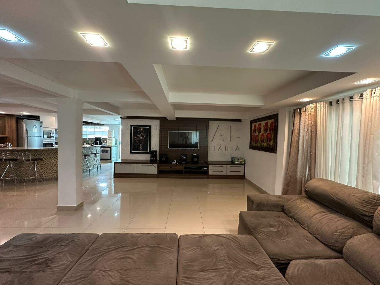 Imagem Casa à venda, 2 quartos, 1 suíte, 4 vagas, Vila Lalau - Jaraguá do Sul/SC