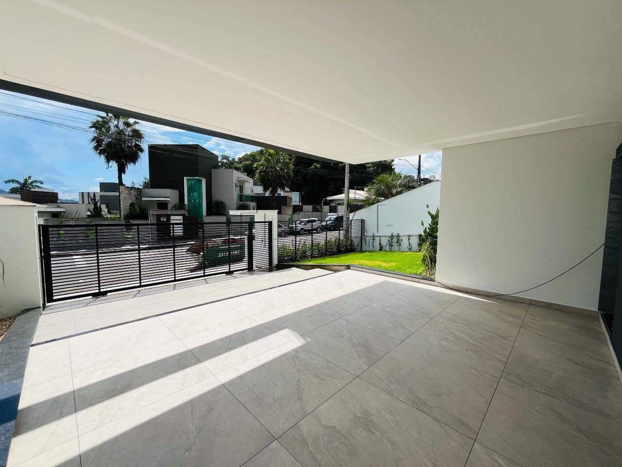 Imagem Casa com 4 suítes no Condomínio Residencial Champs Elysee no bairro Amizade em Jaraguá do Sul - Elysiun Residenz