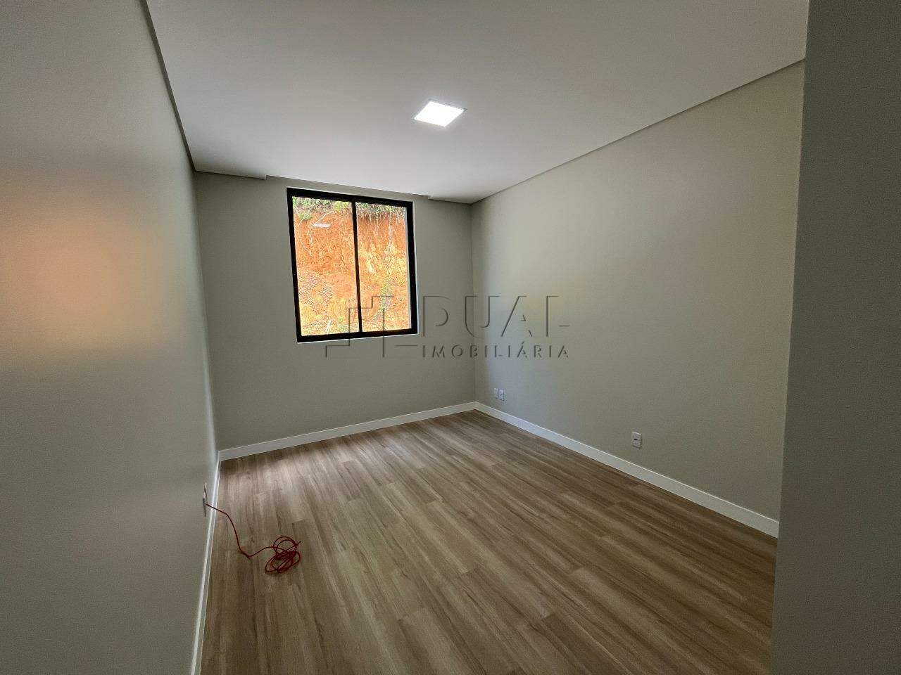 Imagem Casa com 4 suítes no Condomínio Residencial Champs Elysee no bairro Amizade em Jaraguá do Sul - Elysiun Residenz