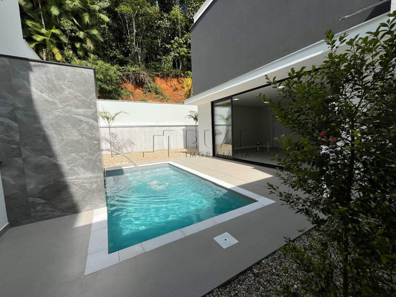 Imagem Casa com 4 suítes no Condomínio Residencial Champs Elysee no bairro Amizade em Jaraguá do Sul - Elysiun Residenz