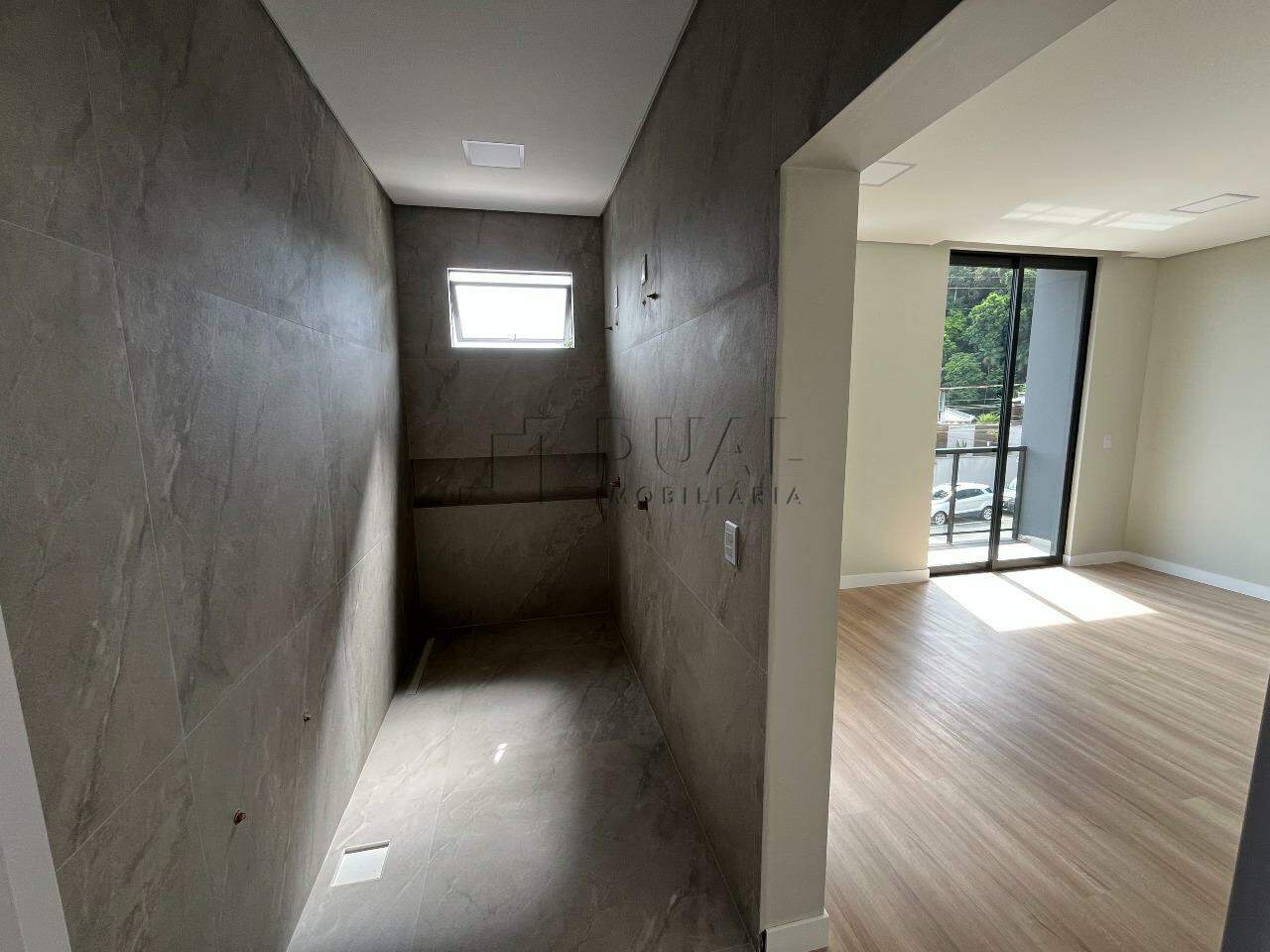 Imagem Casa com 4 suítes no Condomínio Residencial Champs Elysee no bairro Amizade em Jaraguá do Sul - Elysiun Residenz