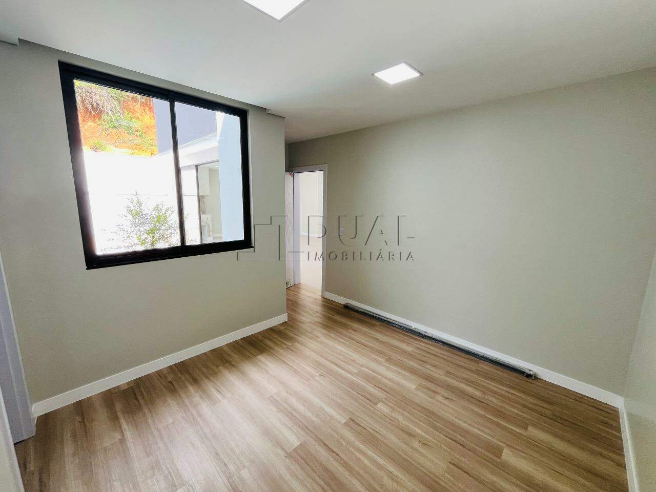 Imagem Casa com 4 suítes no Condomínio Residencial Champs Elysee no bairro Amizade em Jaraguá do Sul - Elysiun Residenz