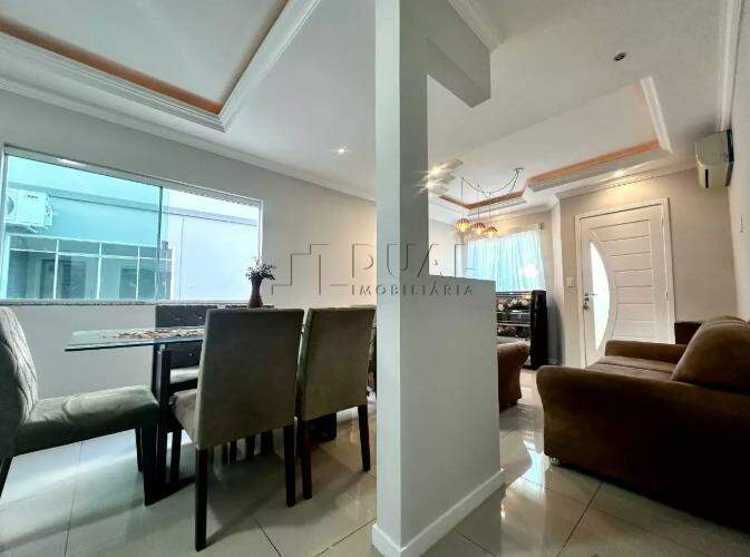 Imagem Casa à venda, 3 quartos, 1 suíte, Barra do Rio Cerro - Jaraguá do Sul/SC