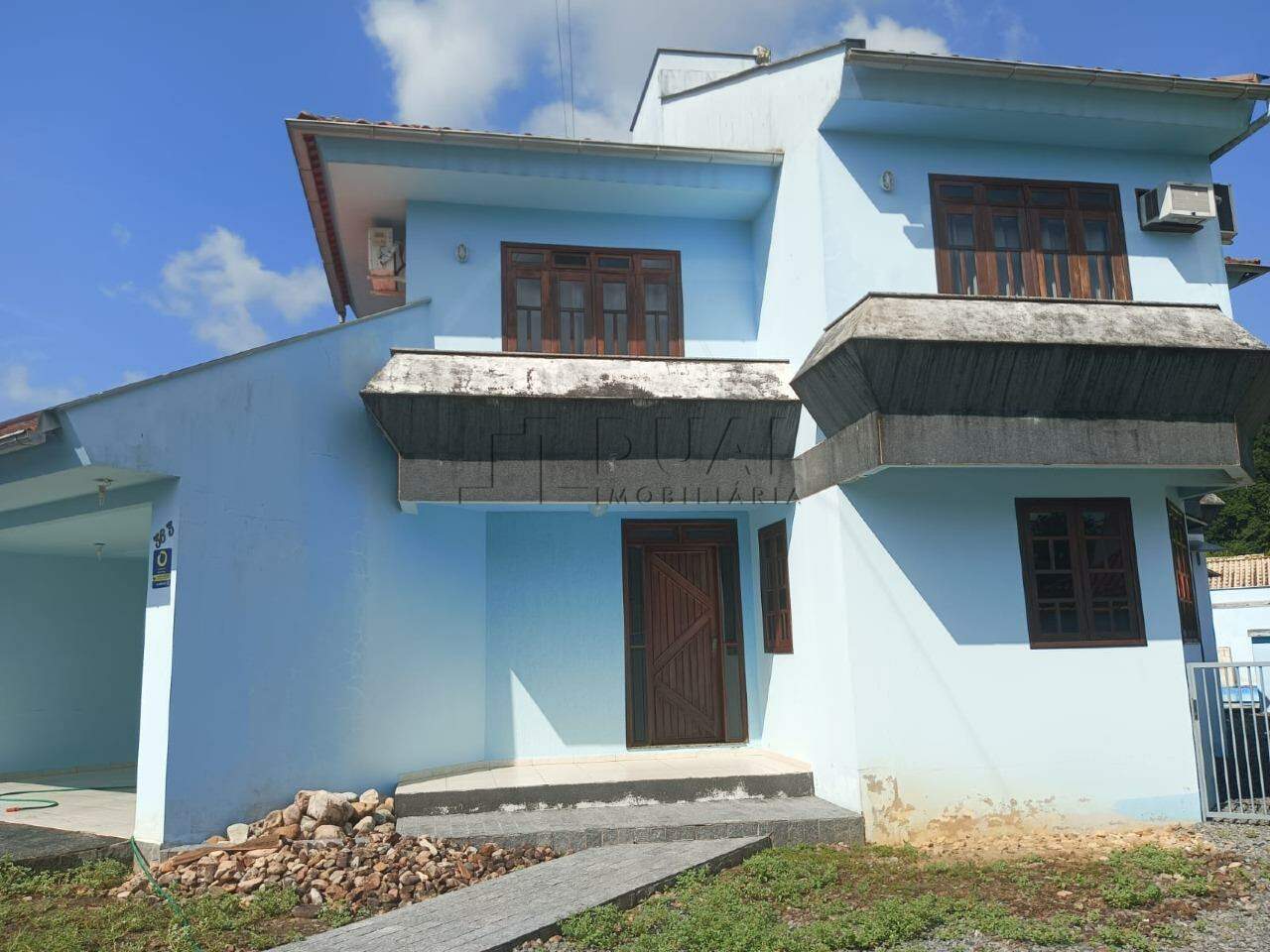 Casa à venda, 3 quartos, 1 suíte, Barra do Rio Cerro - Jaraguá do Sul/SC