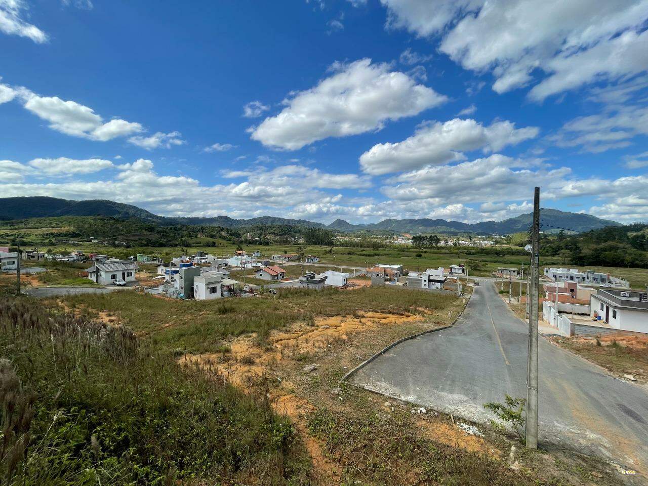 Imagem Terreno a venda no bairro Três Rios do Norte