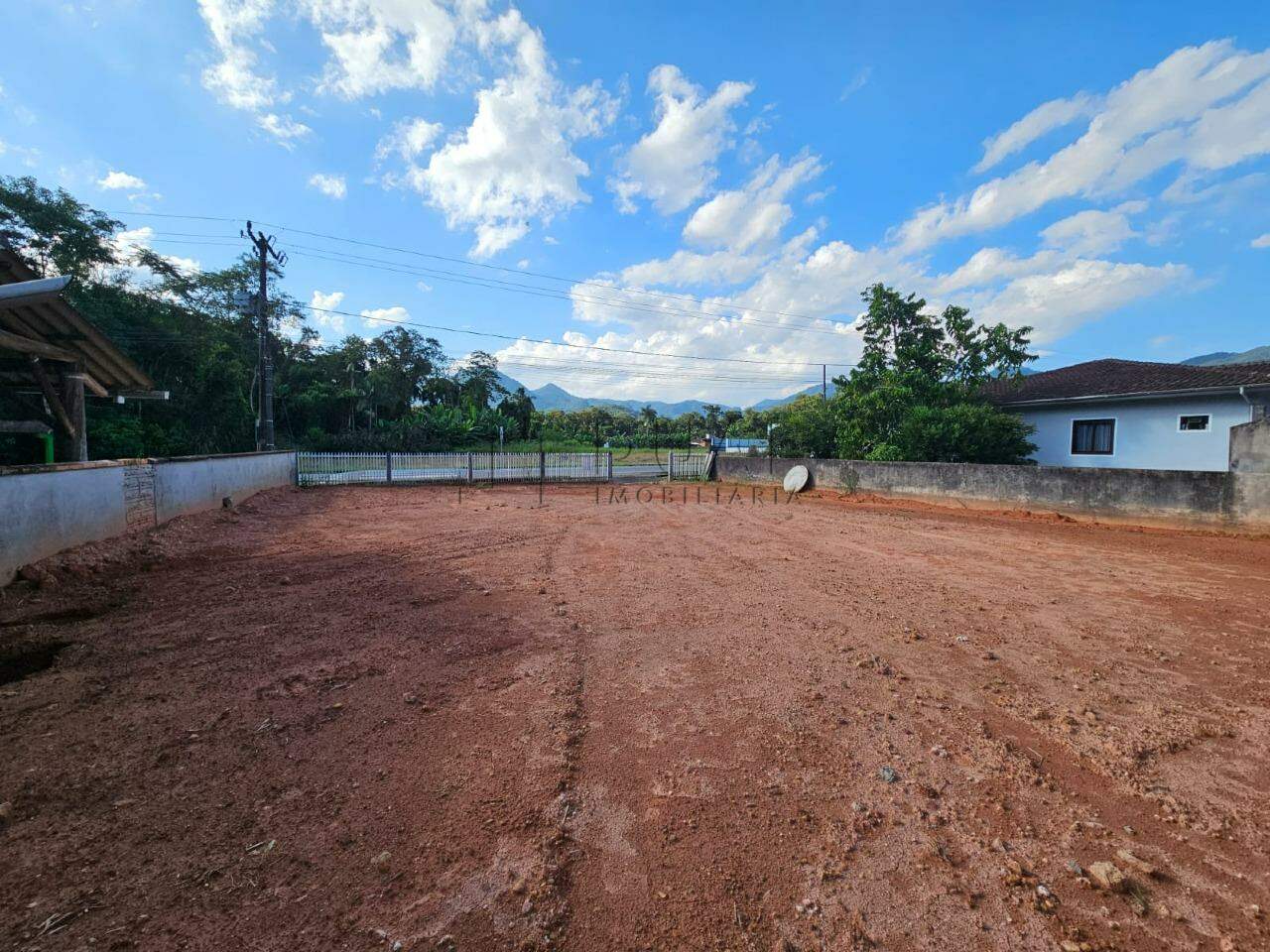 Imagem Terreno em rua principal no bairro Santa Luzia em Schroeder