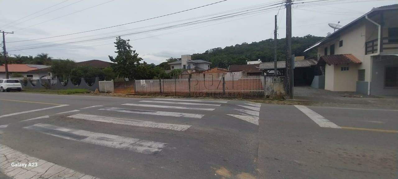 Imagem Terreno em rua principal no bairro Santa Luzia em Schroeder