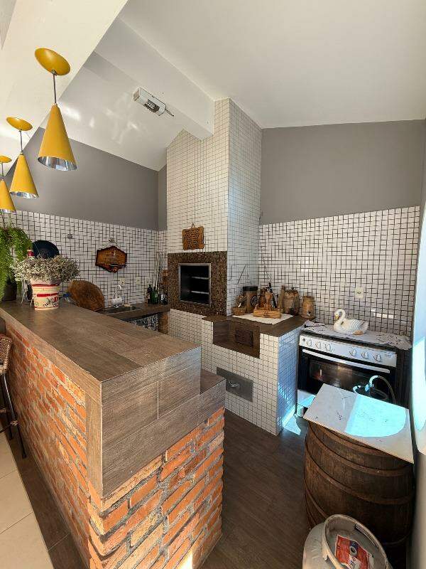 Imagem Casa Moderna com Área Gourmet e Energia Solar – Tranquilidade e Conforto em Rua Sem Saída!