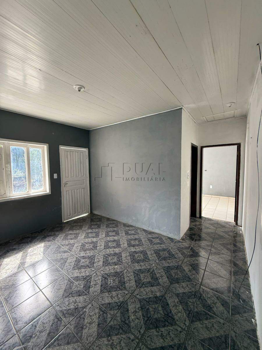 Imagem Oportunidade de Casa Térrea com Amplo Quintal no bairro Amizade