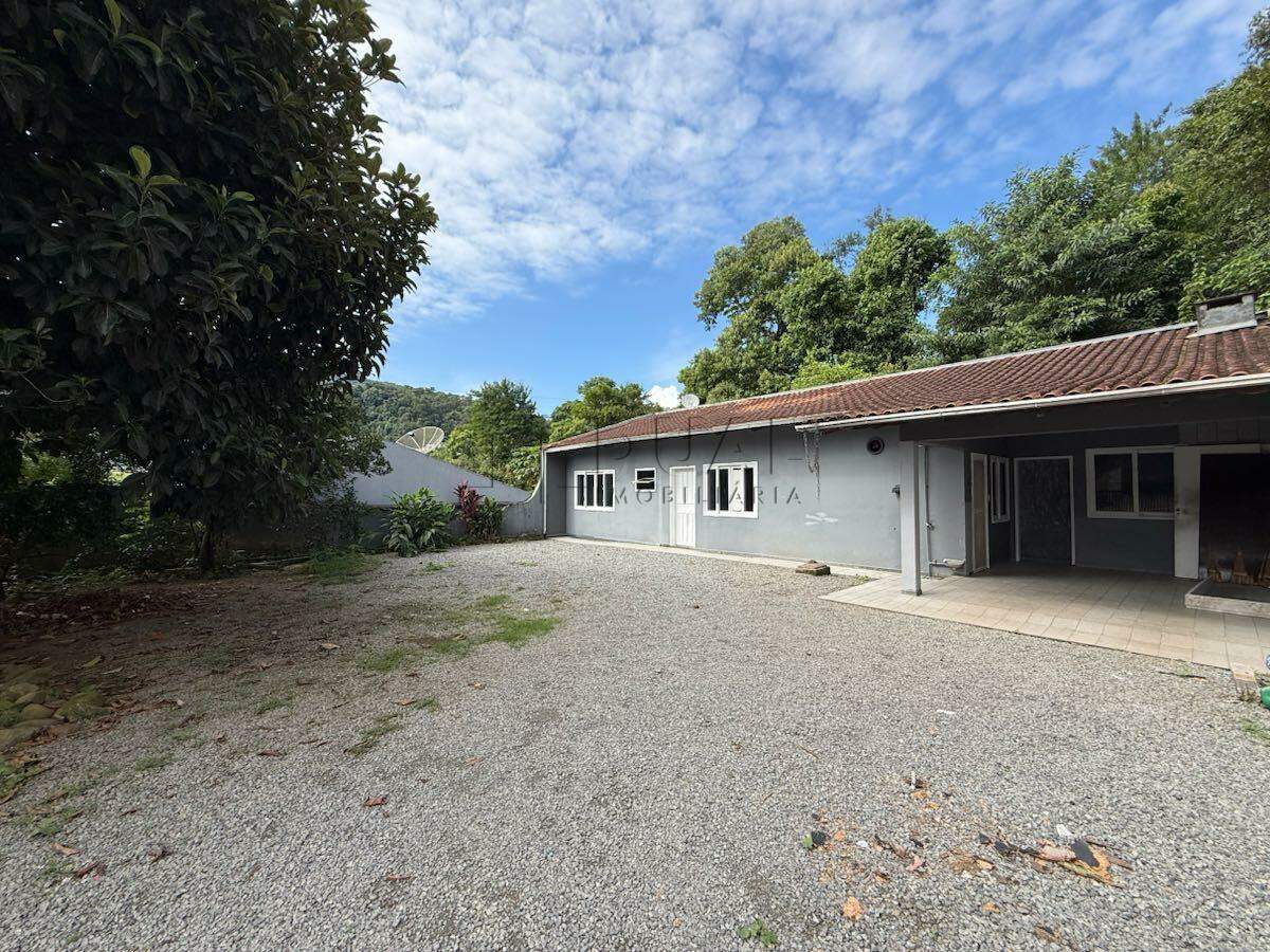 Imagem Oportunidade de Casa Térrea com Amplo Quintal no bairro Amizade