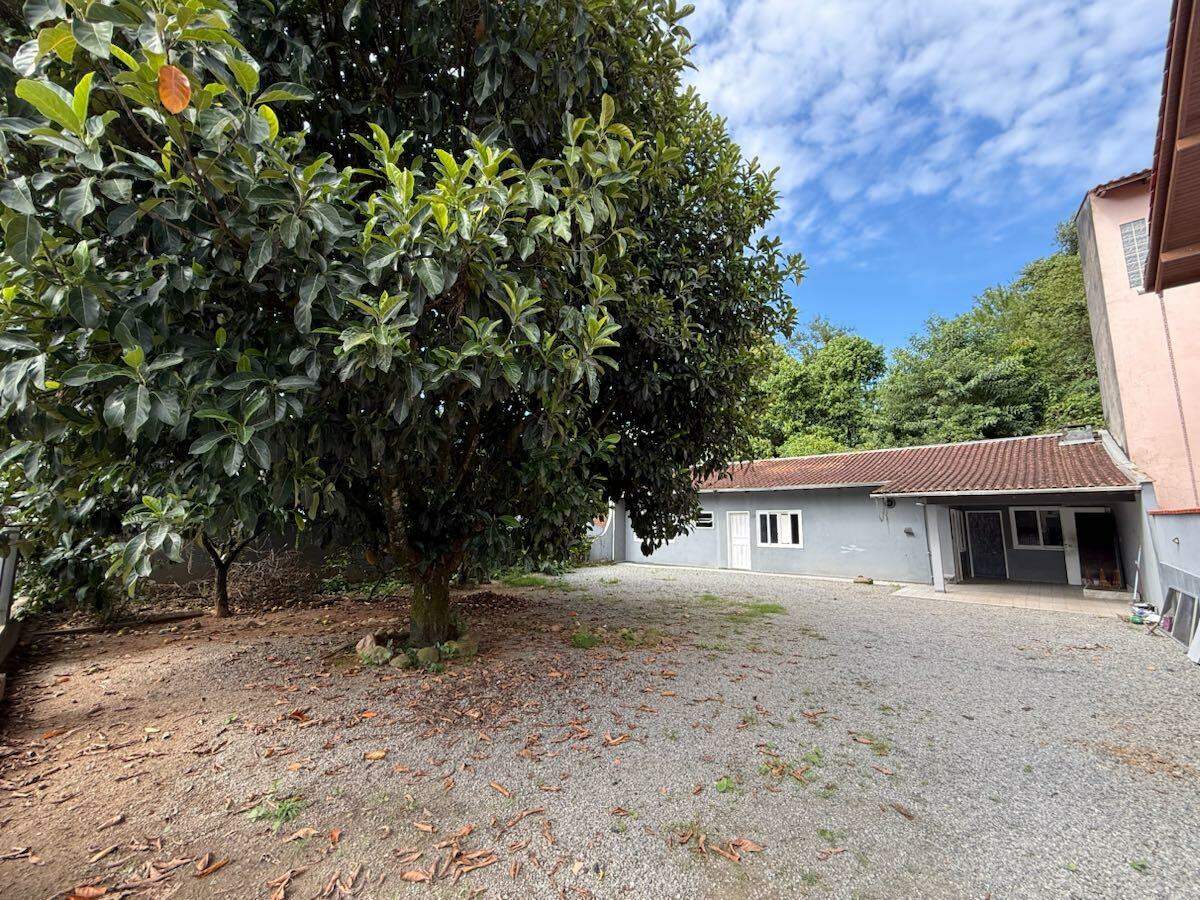 Imagem Oportunidade de Casa Térrea com Amplo Quintal no bairro Amizade