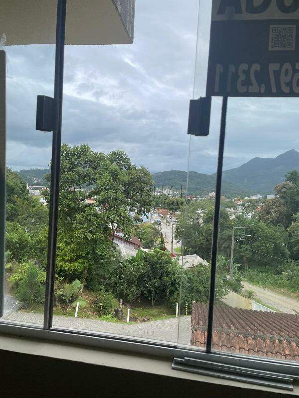 Imagem Apartamento localizado no Centro de Guaramirim