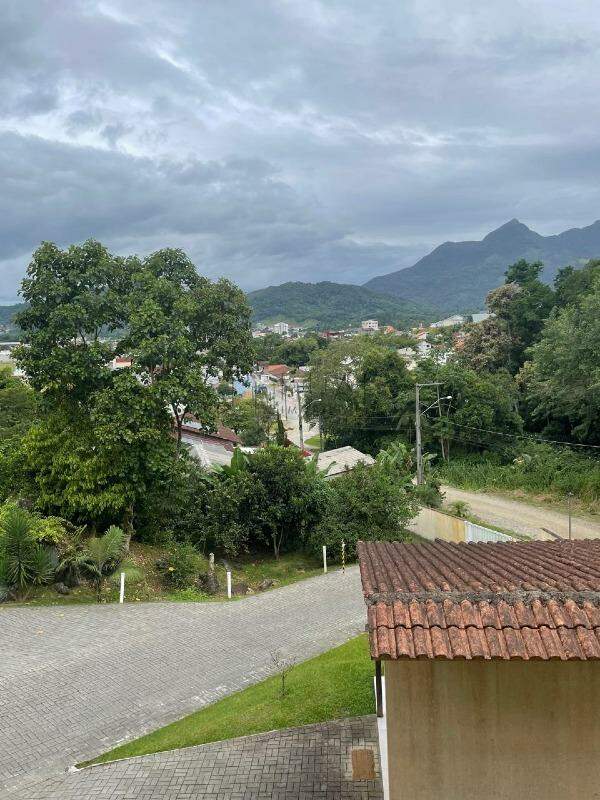 Imagem Apartamento localizado no Centro de Guaramirim