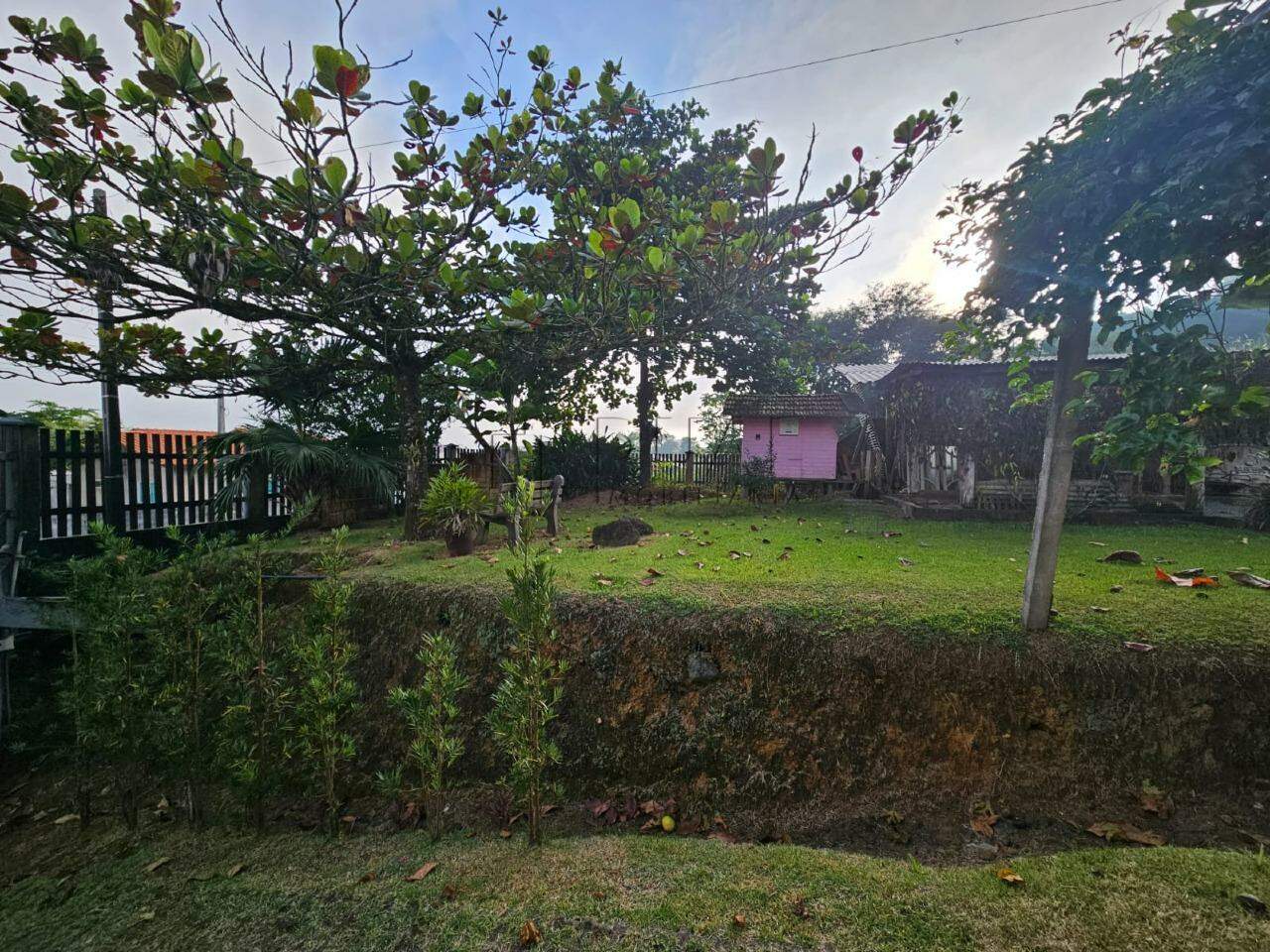 Imagem Casa de esquina no bairro Rio Hern em Schroeder