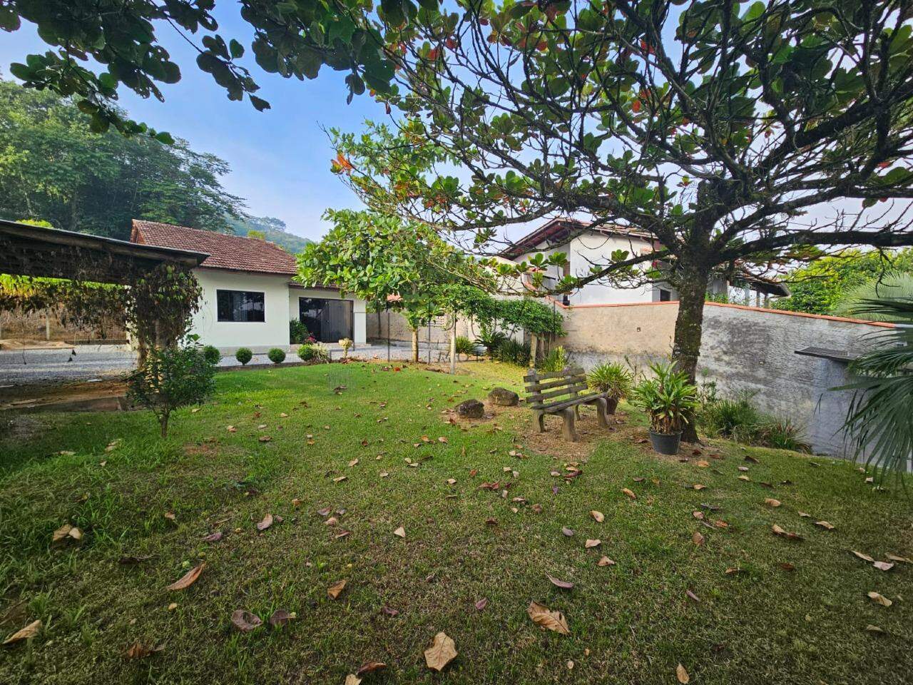 Imagem Casa de esquina no bairro Rio Hern em Schroeder