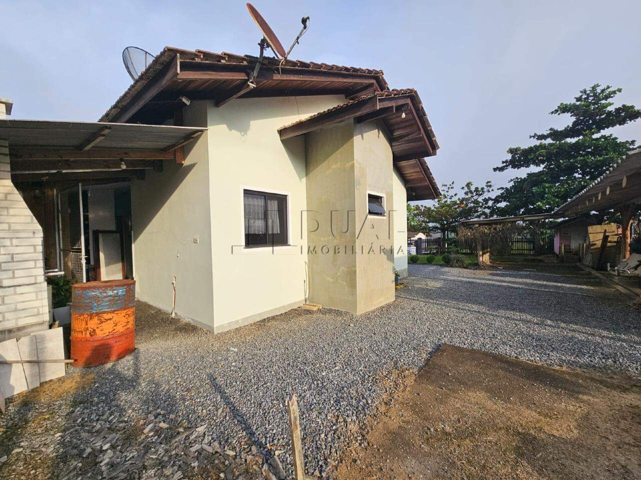 Imagem Casa de esquina no bairro Rio Hern em Schroeder