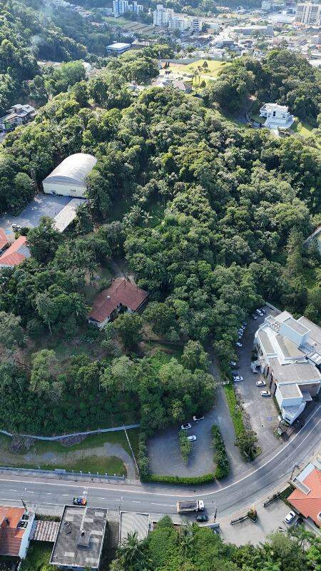 Imagem Imóvel central com grande potencial comercial e vista panorâmica!