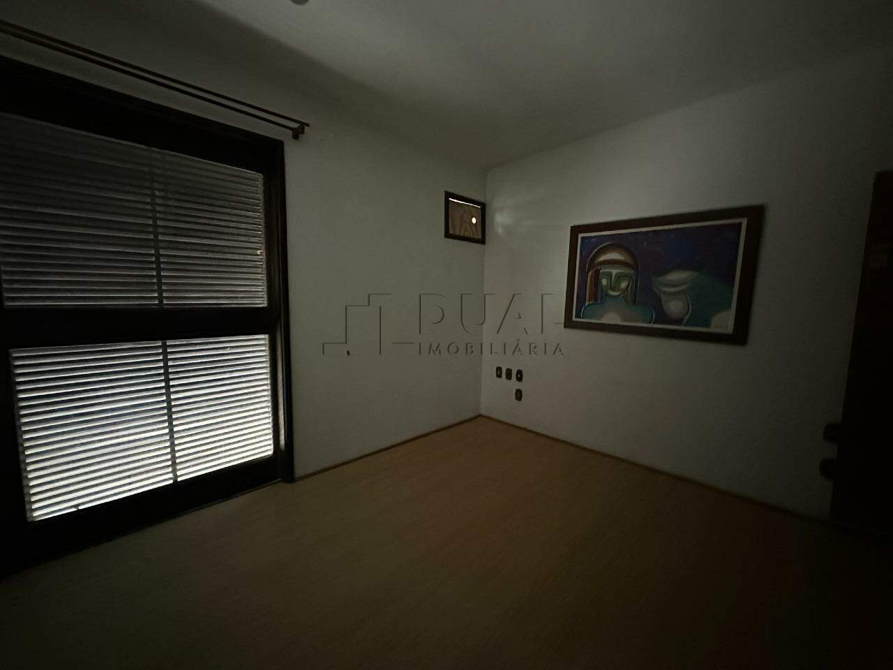 Imagem Imóvel central com grande potencial comercial e vista panorâmica!