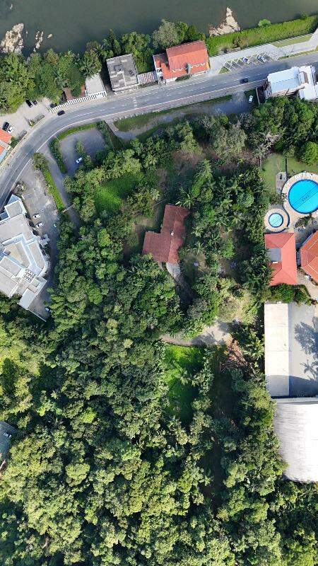 Imagem Imóvel central com grande potencial comercial e vista panorâmica!