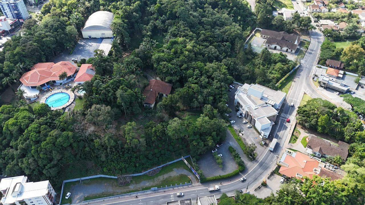 Imagem Imóvel central com grande potencial comercial e vista panorâmica!