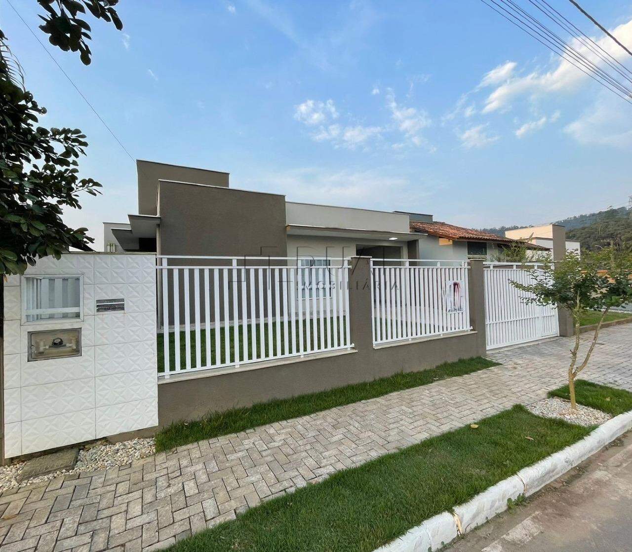 Casa com 158,70m² no Rio Cerro II em Jaraguá do Sul/SC
