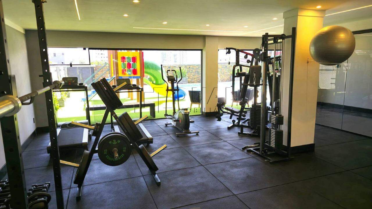 Exclusividade e Sofisticação em 233m² Privativos – Próximo ao Centro