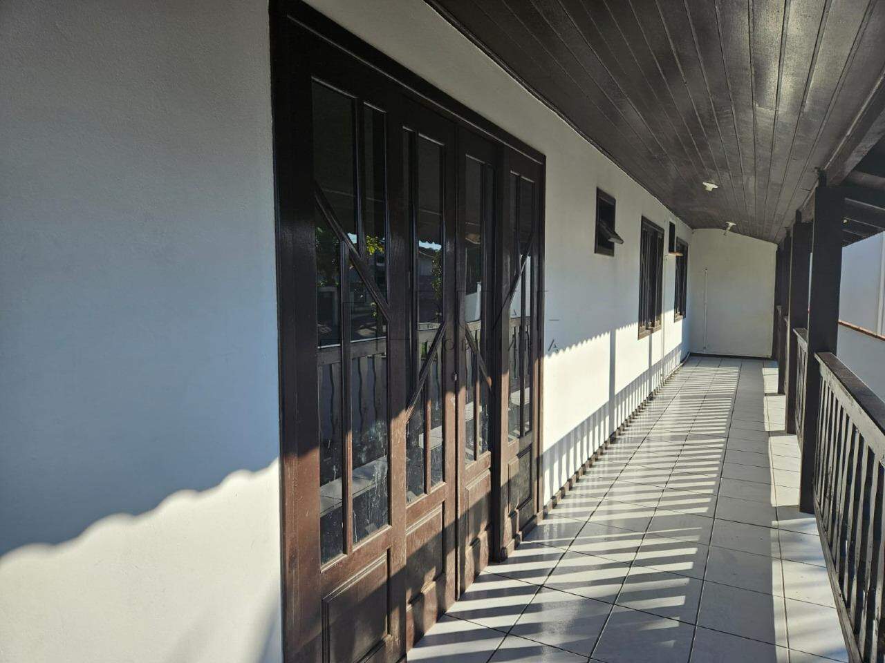 Imagem Casa com sala comercial no bairro Tifa Martins em Jaraguá do Sul