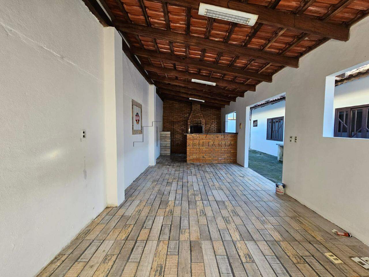 Imagem Casa com sala comercial no bairro Tifa Martins em Jaraguá do Sul