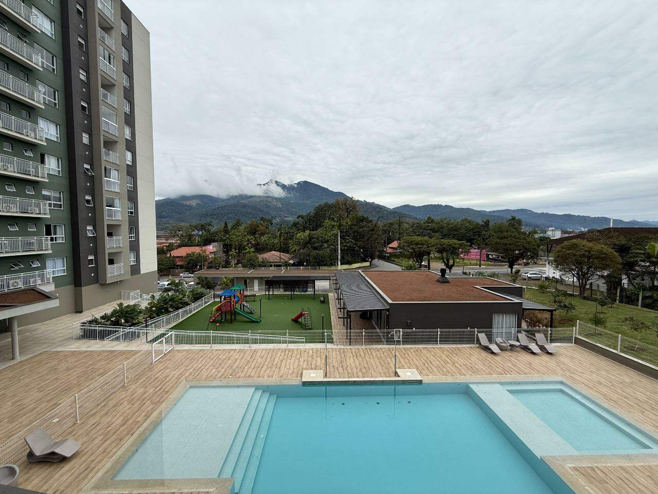 Imagem Apartamento Novo em Andar Alto com 1 Suíte + 1 Dormitório, Sacada Gourmet e Vista para Área de Lazer
