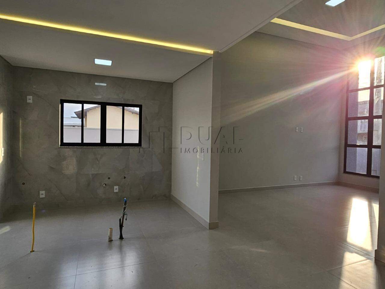 Imagem Casa com 2 suites + 1 dormitório no bairro em Três Rios do Norte em Jaraguá do Sul