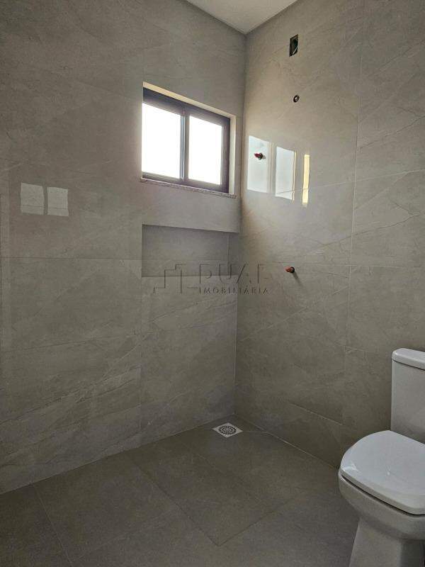 Imagem Casa com 2 suites + 1 dormitório no bairro em Três Rios do Norte em Jaraguá do Sul