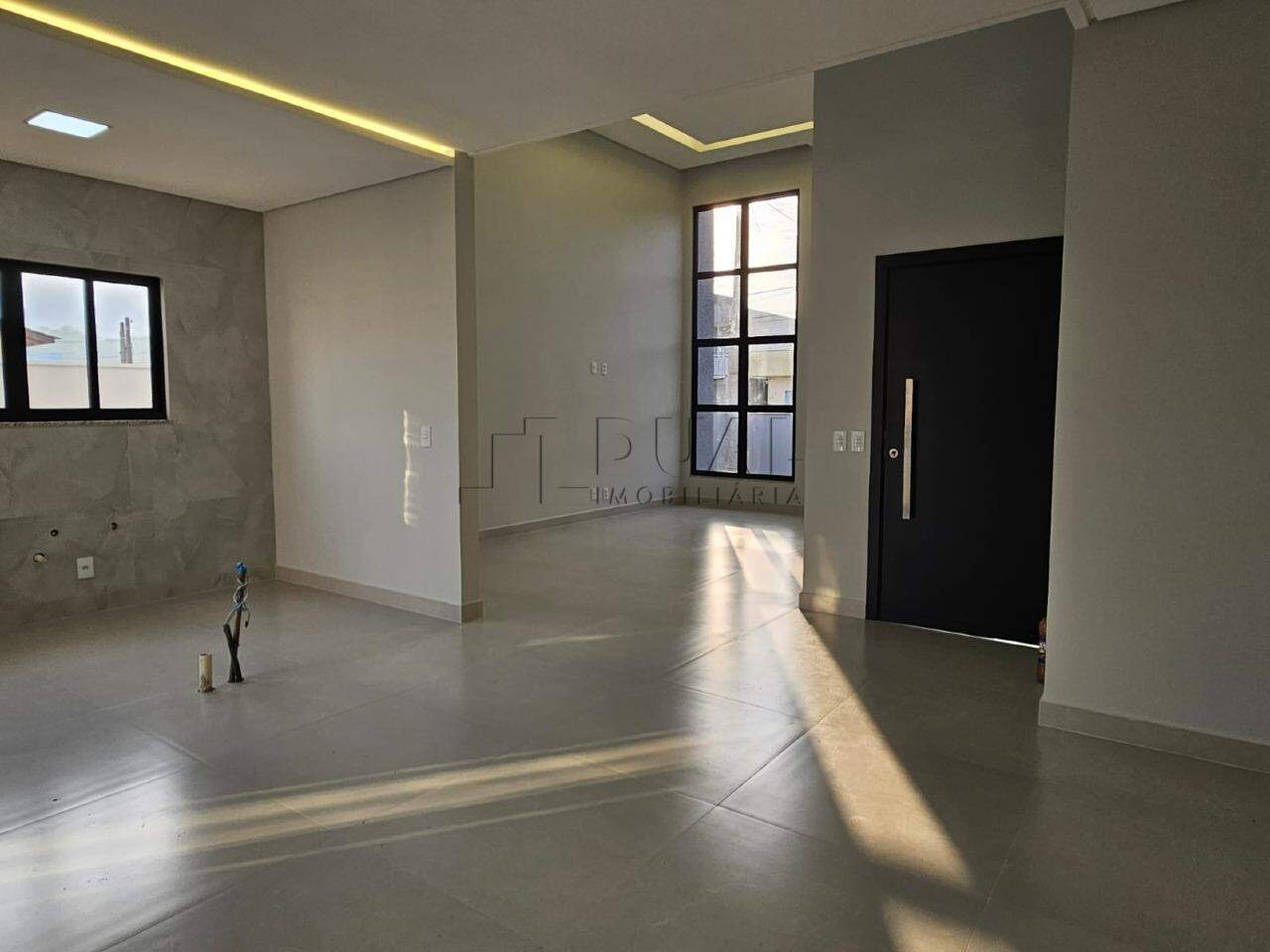 Imagem Casa com 2 suites + 1 dormitório no bairro em Três Rios do Norte em Jaraguá do Sul