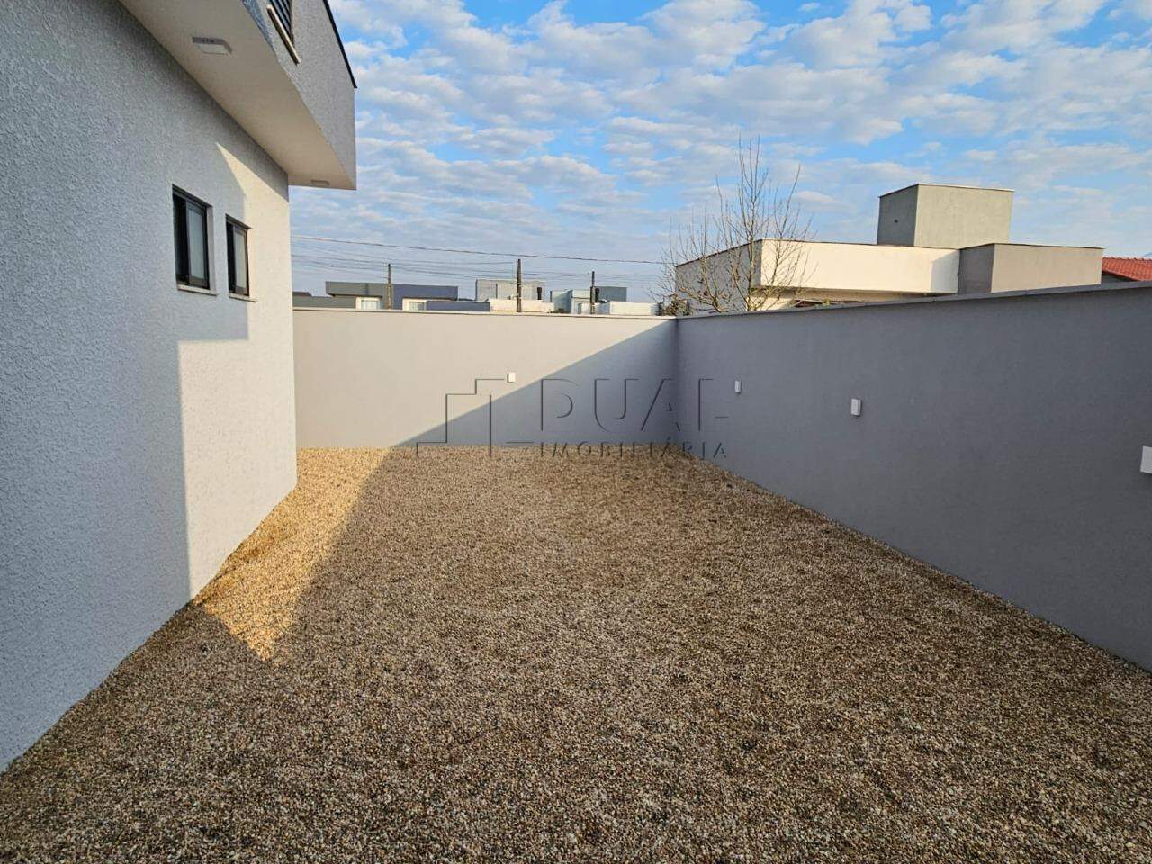Imagem Casa com 2 suites + 1 dormitório no bairro em Três Rios do Norte em Jaraguá do Sul