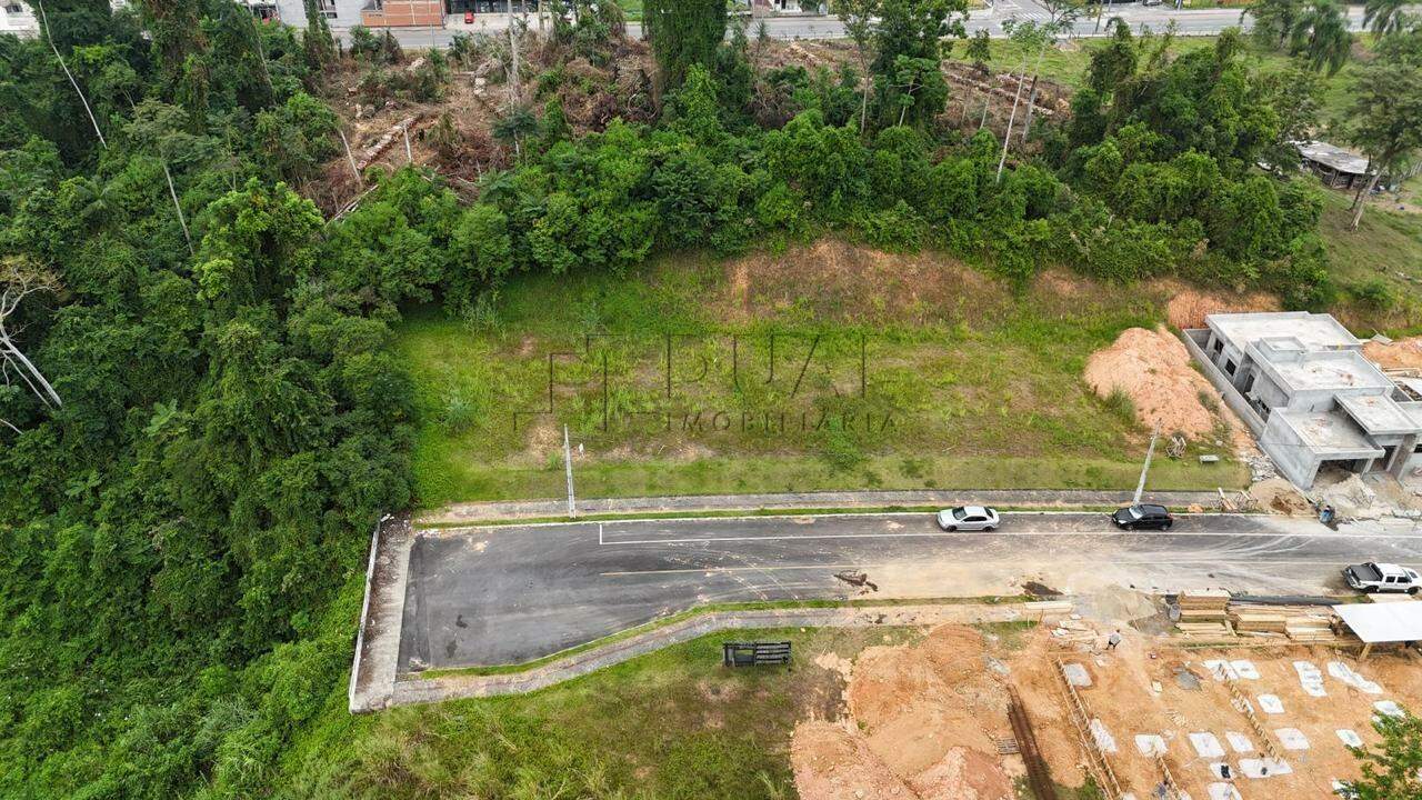 Imagem Terreno à Venda no Condomínio Duque de Chartres – 597m² em Rua Sem Saída