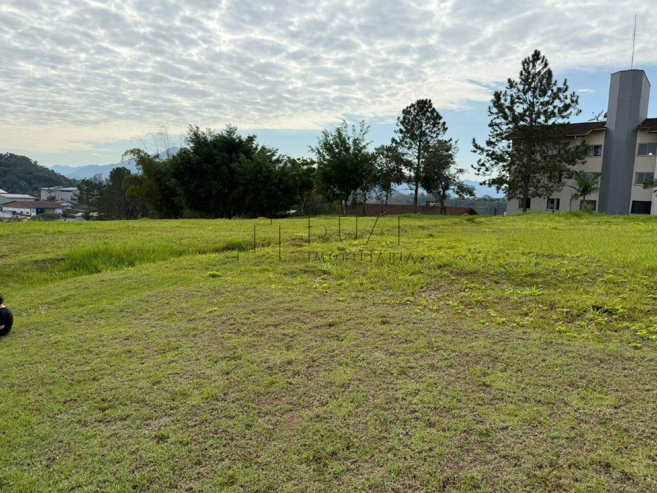 Imagem Terreno em condomínio fechado no bairro Jaraguá Esquerdo