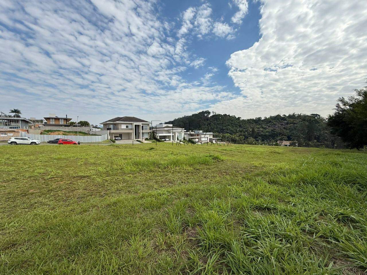 Imagem Terreno em condomínio fechado no bairro Jaraguá Esquerdo