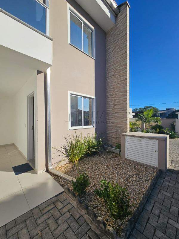 Imagem Sobrado em condomínio fechado no bairro Jaraguá 99 em Jaraguá do Sul