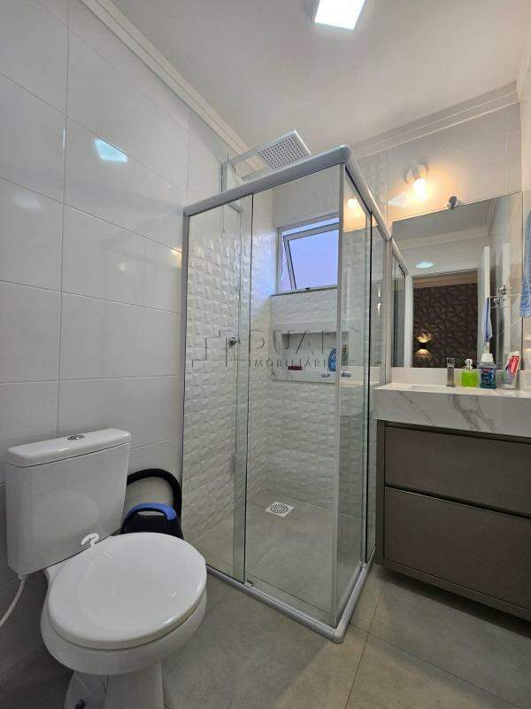 Imagem Sobrado em condomínio fechado no bairro Jaraguá 99 em Jaraguá do Sul