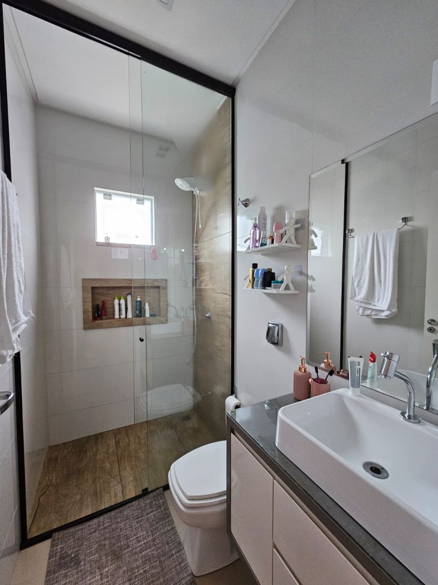 Imagem Sobrado Geminado com 2 suítes no Bairro Três Rios do Norte em Jaraguá do Sul