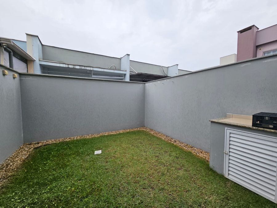 Imagem Sobrado Geminado com 2 suítes no Bairro Três Rios do Norte em Jaraguá do Sul