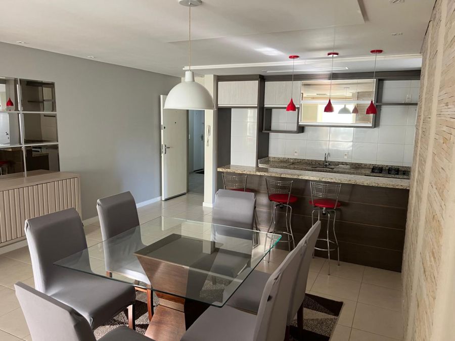 Apartamento Semi Mobiliado à Venda com 1 Suíte + 2 Quartos e 2 vagas de garagem