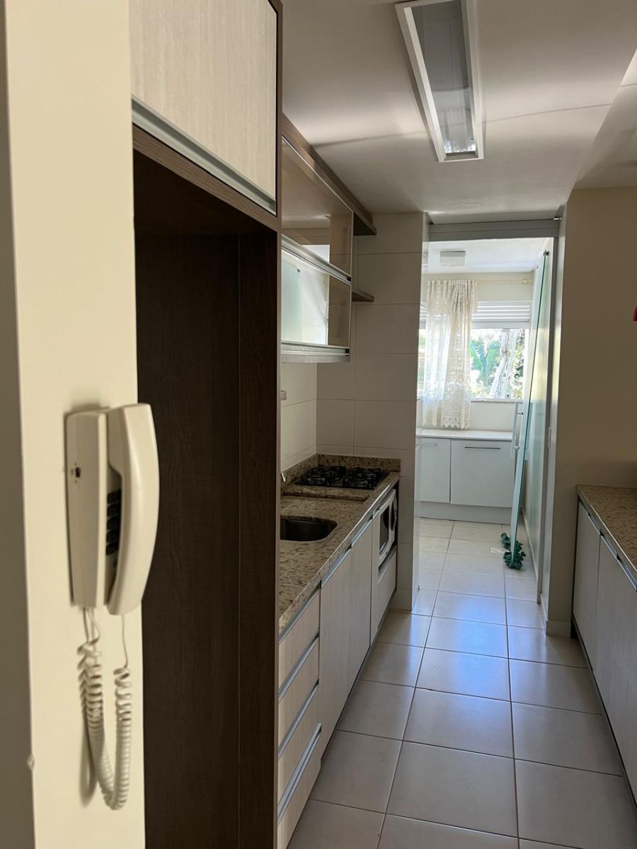 Imagem Apartamento Semi Mobiliado à Venda com 1 Suíte + 2 Quartos e 2 vagas de garagem