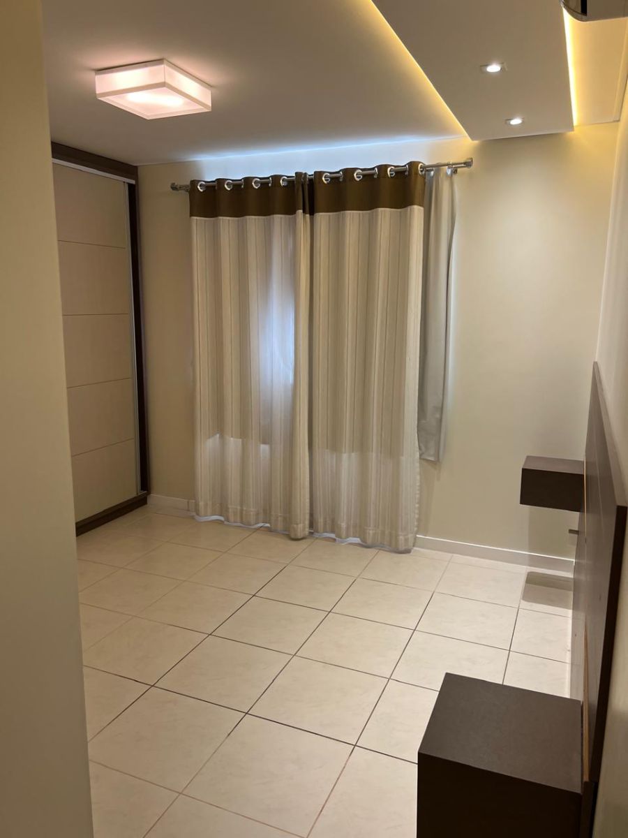 Imagem Apartamento Semi Mobiliado à Venda com 1 Suíte + 2 Quartos e 2 vagas de garagem