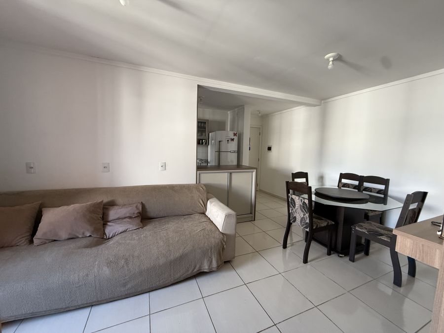 Imagem Apartamento Semi Mobiliado à Venda – 2 Dormitórios em Localização Privilegiada