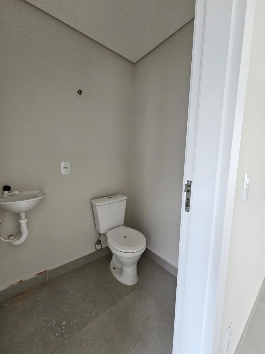 Imagem Geminado sobrado no bairro João Pessoa em Jaraguá do Sul com 2 suítes + Office