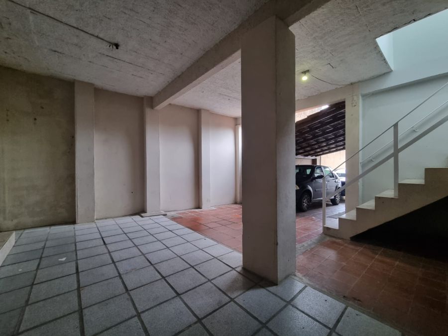 Imagem Casa Residencial ou Comercial no Vila Lenzi ao lado do Centro em Jaraguá do Sul/SC