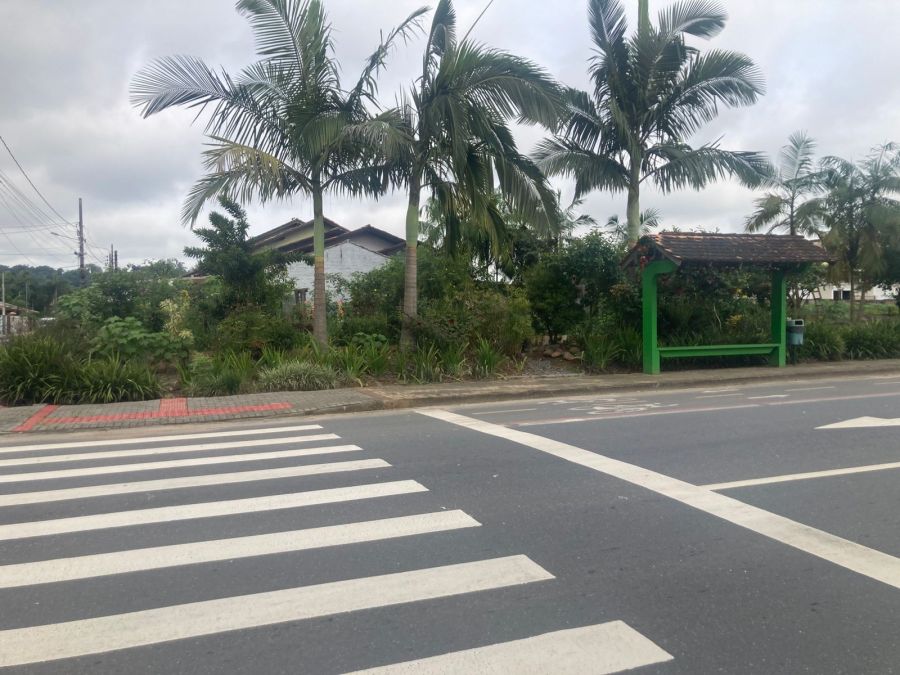 Imagem Terreno plano de esquina no bairro Amizade em Jaraguá do Sul