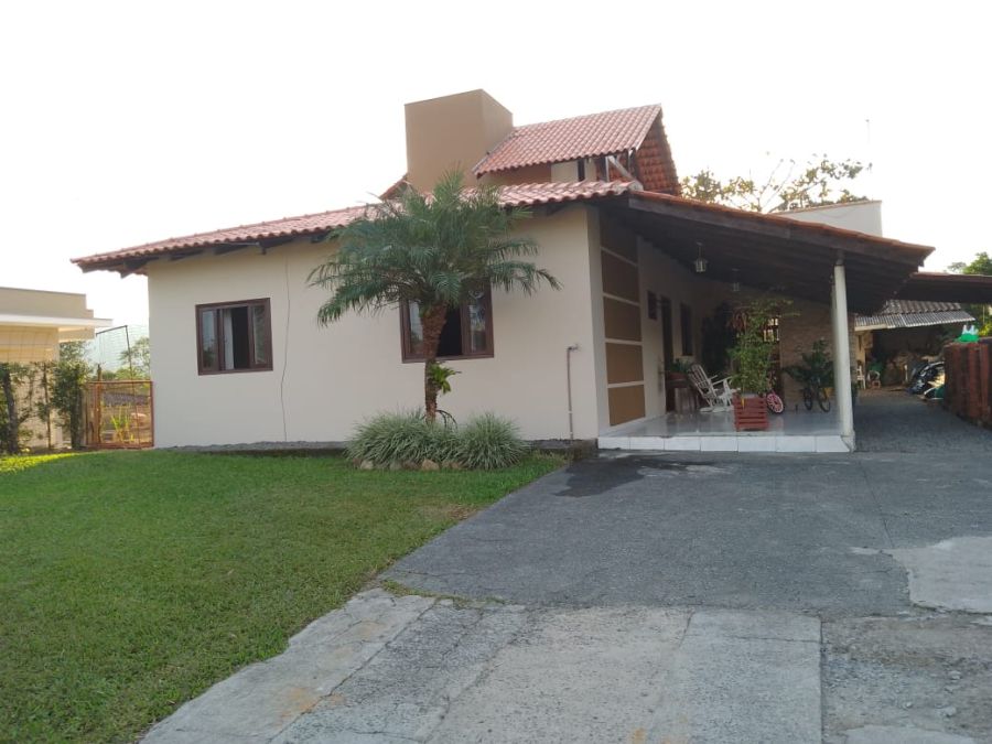 Imagem Casa de 3 dormitórios no Centro Norte – Schroeder