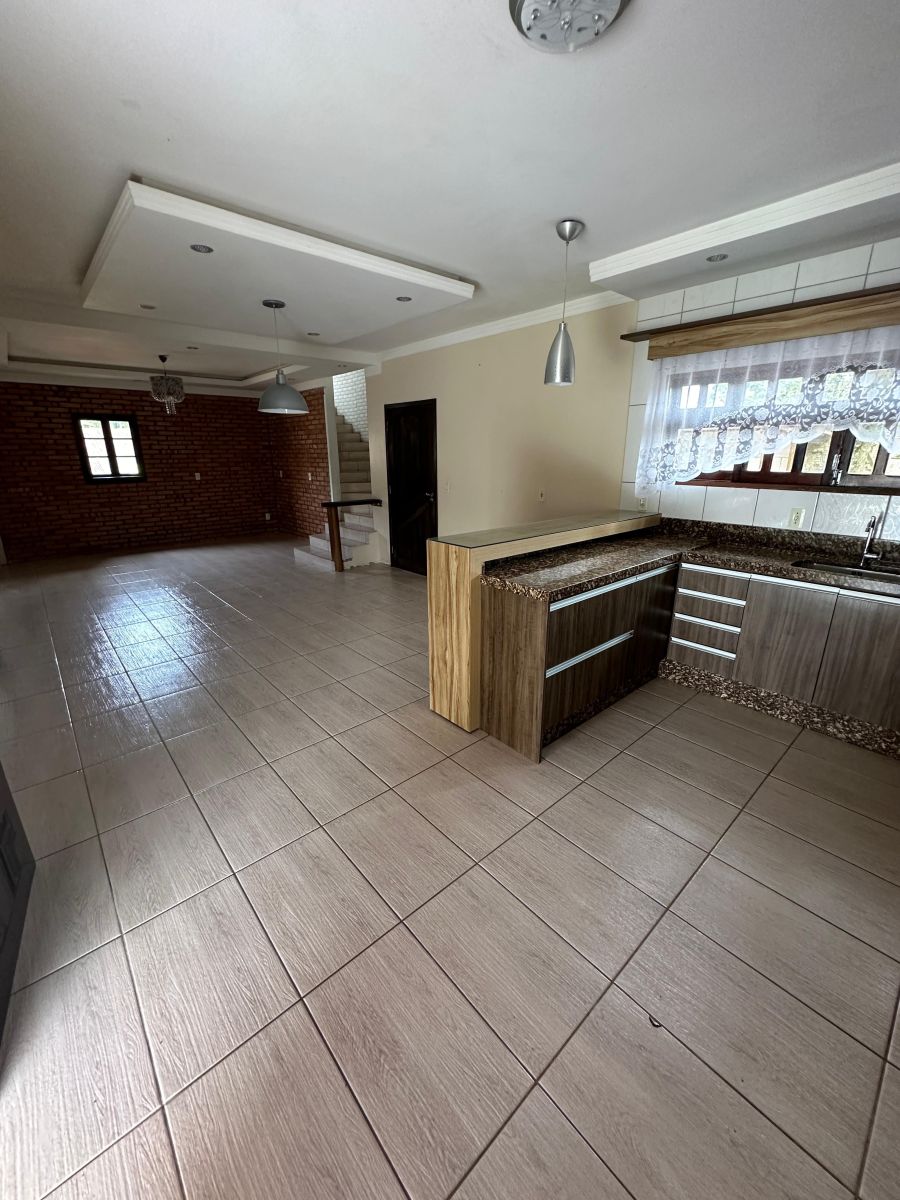 Imagem Casa de 3 dormitórios no Centro Norte – Schroeder